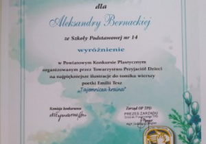 Zdjęcie dyplomu dla wyróżnionej uczennicy.