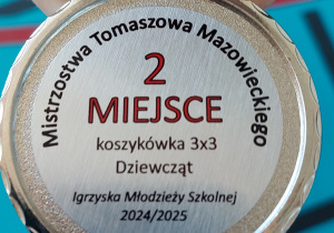 Rewers medalu za 2 miejsce w koszykówce.