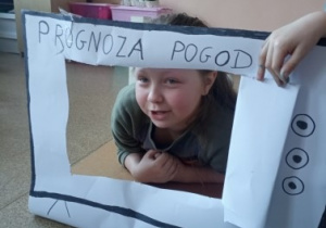 Dzieci podczas zajęcia ekologicznego