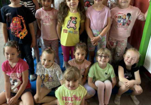 Dzieci w sali zabaw FGKids
