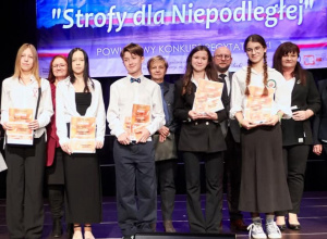 Gratulacje dla naszych recytatorek